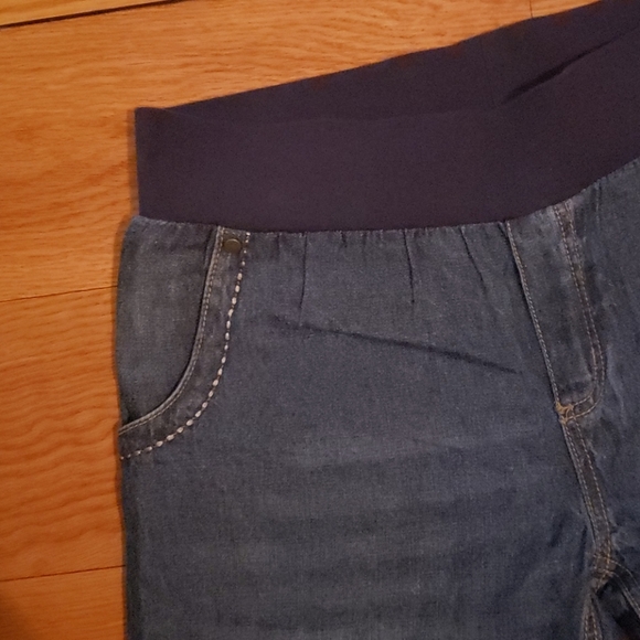 Maternity wide leg Capri or cropped length - Picture 3 of 4